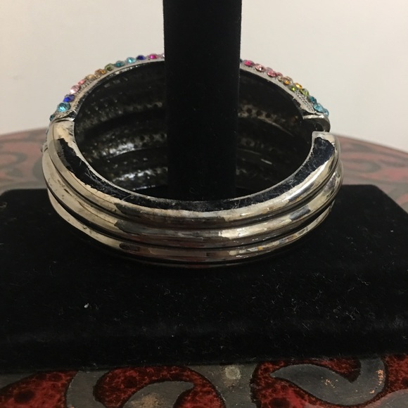 🖤Womans beautiful bracelet 🖤 - Picture 3 of 4